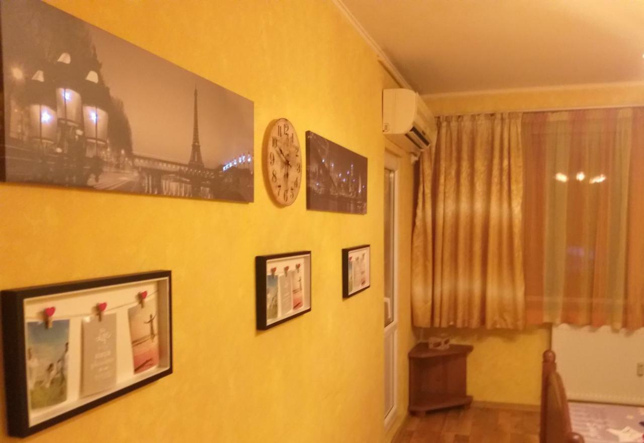 Apartament Sonia Bukarest Kültér fotó