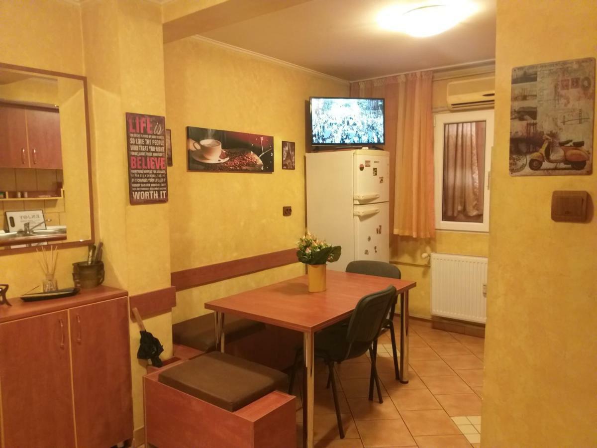 Apartament Sonia Bukarest Kültér fotó