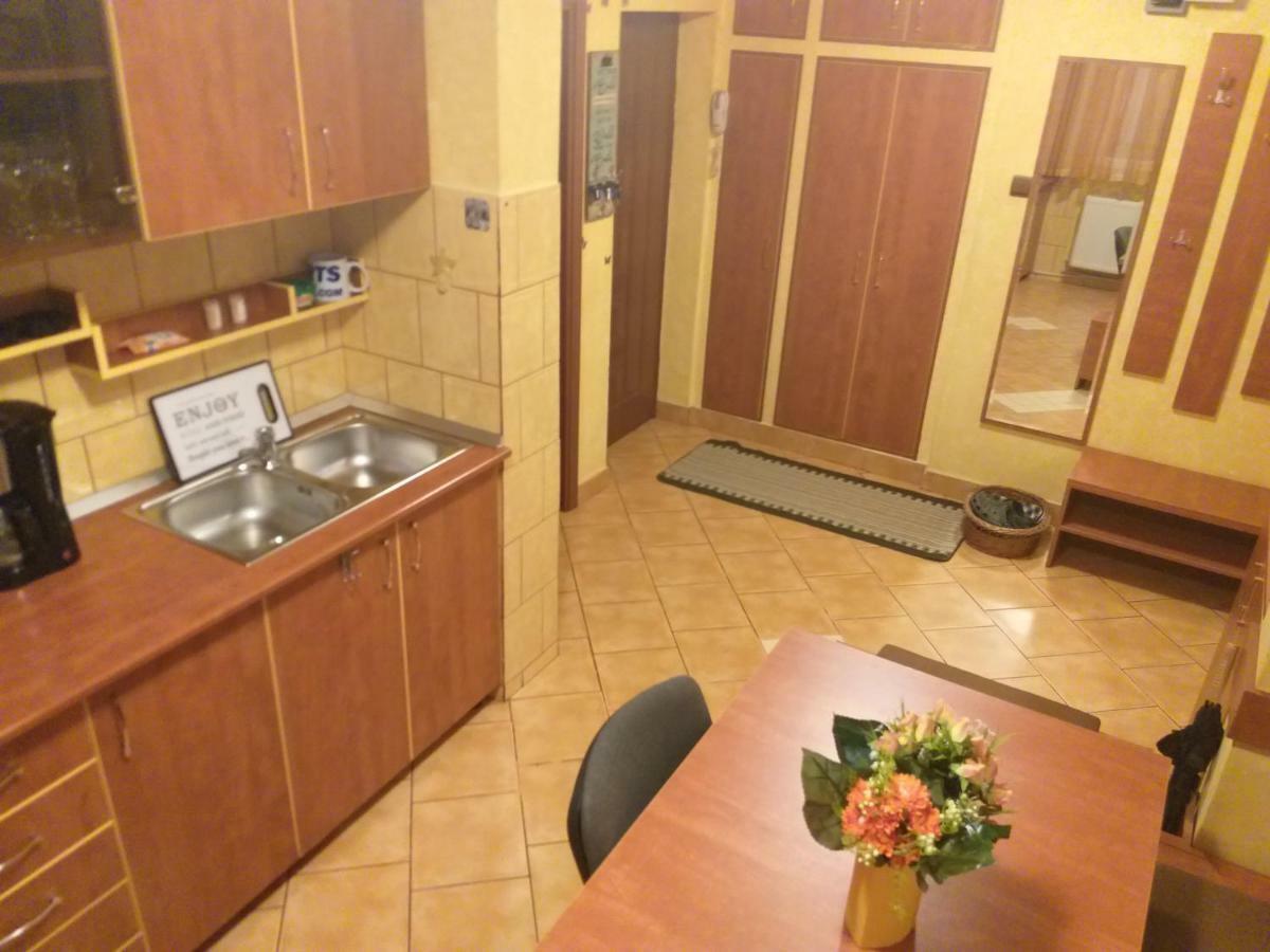 Apartament Sonia Bukarest Kültér fotó